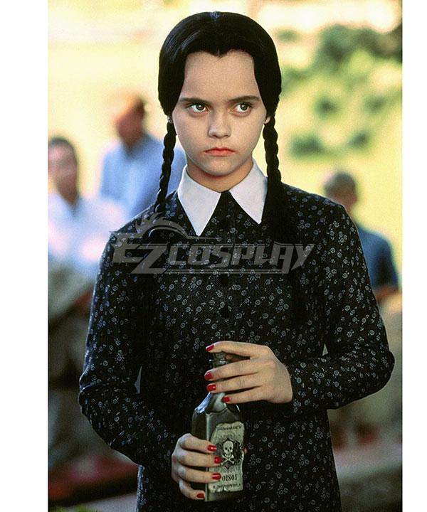 Wednesday Addams, costume