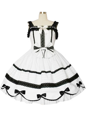 

Lace Trimmed Gothic Lolita Cosplay Dress