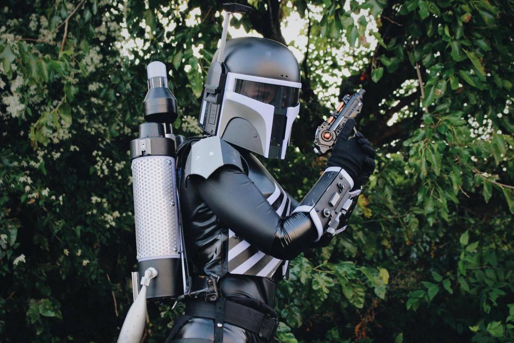 Mandalorian Cosplay by LueLueCosplays