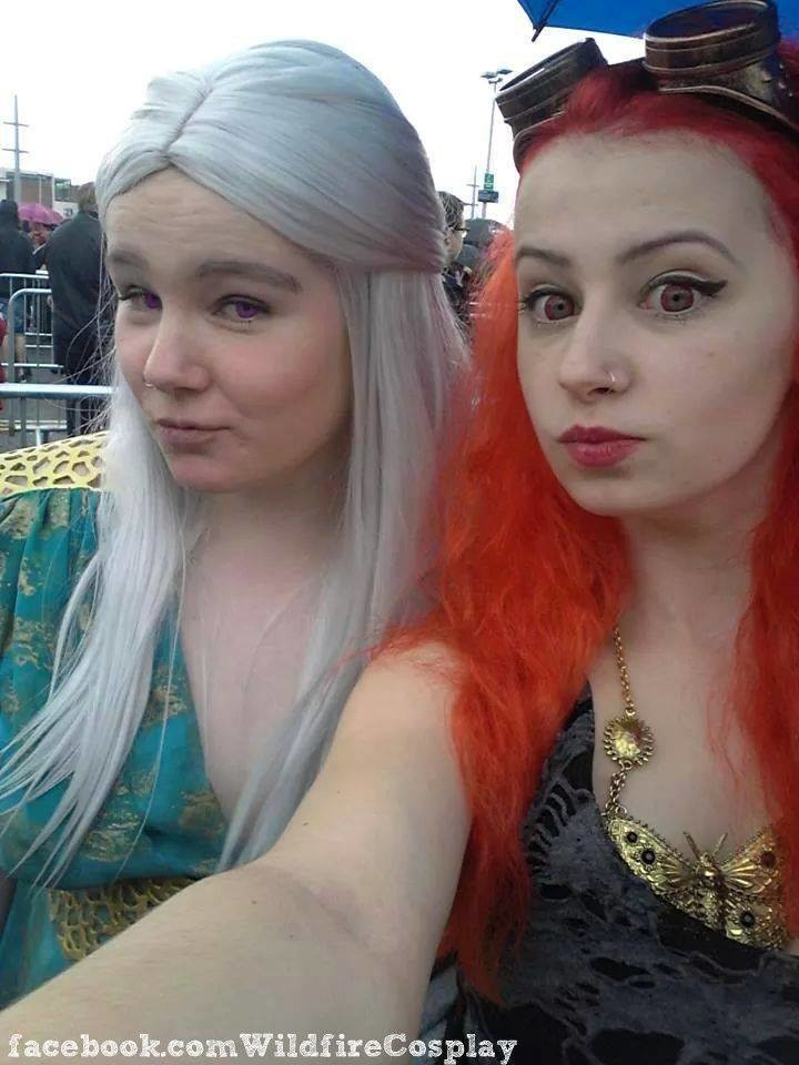 Daenerys Qartheen Cosplay ft. little sister.