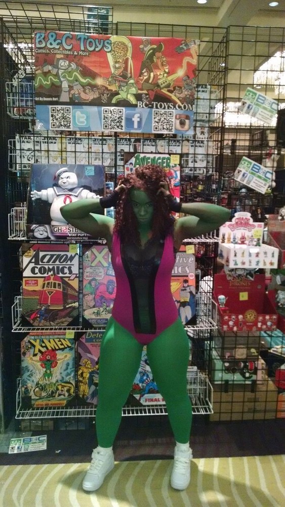 She Hulk at the Fanboy Expo in Tampa Fl...