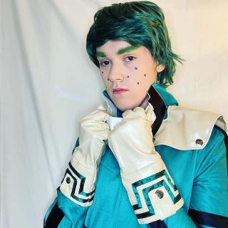 noble_cosplayer