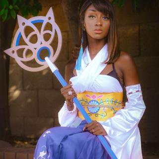 Yuna de Final Fantasy X ganha vida em cosplay incrível